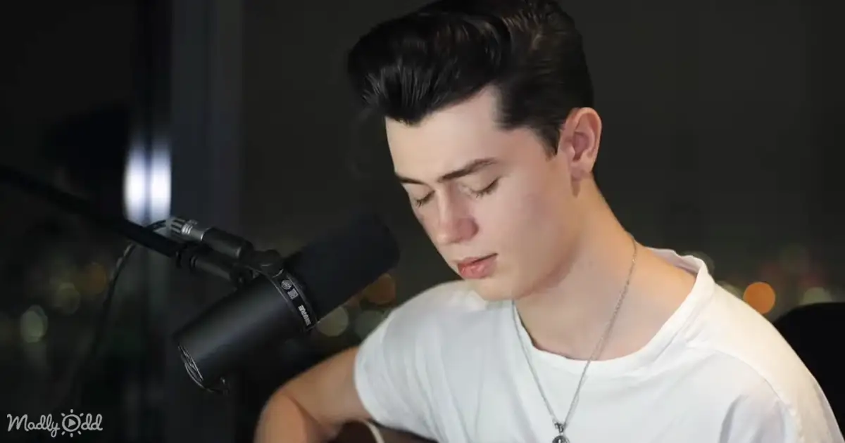 Elliot James Reay rocks ‘Unchained Melody’ with soul-stirring cover ...